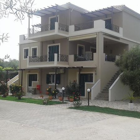 Danai Apartment Tsoukaladhes Bagian luar foto