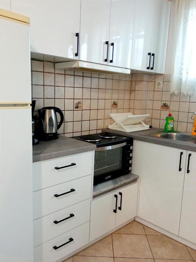 Danai Apartment Tsoukaladhes Bagian luar foto