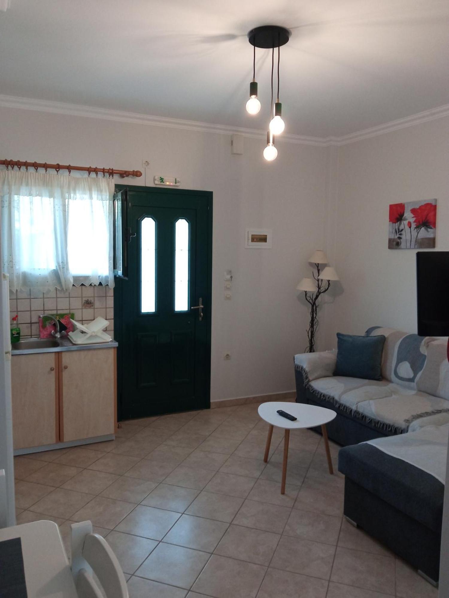 Danai Apartment Tsoukaladhes Bagian luar foto