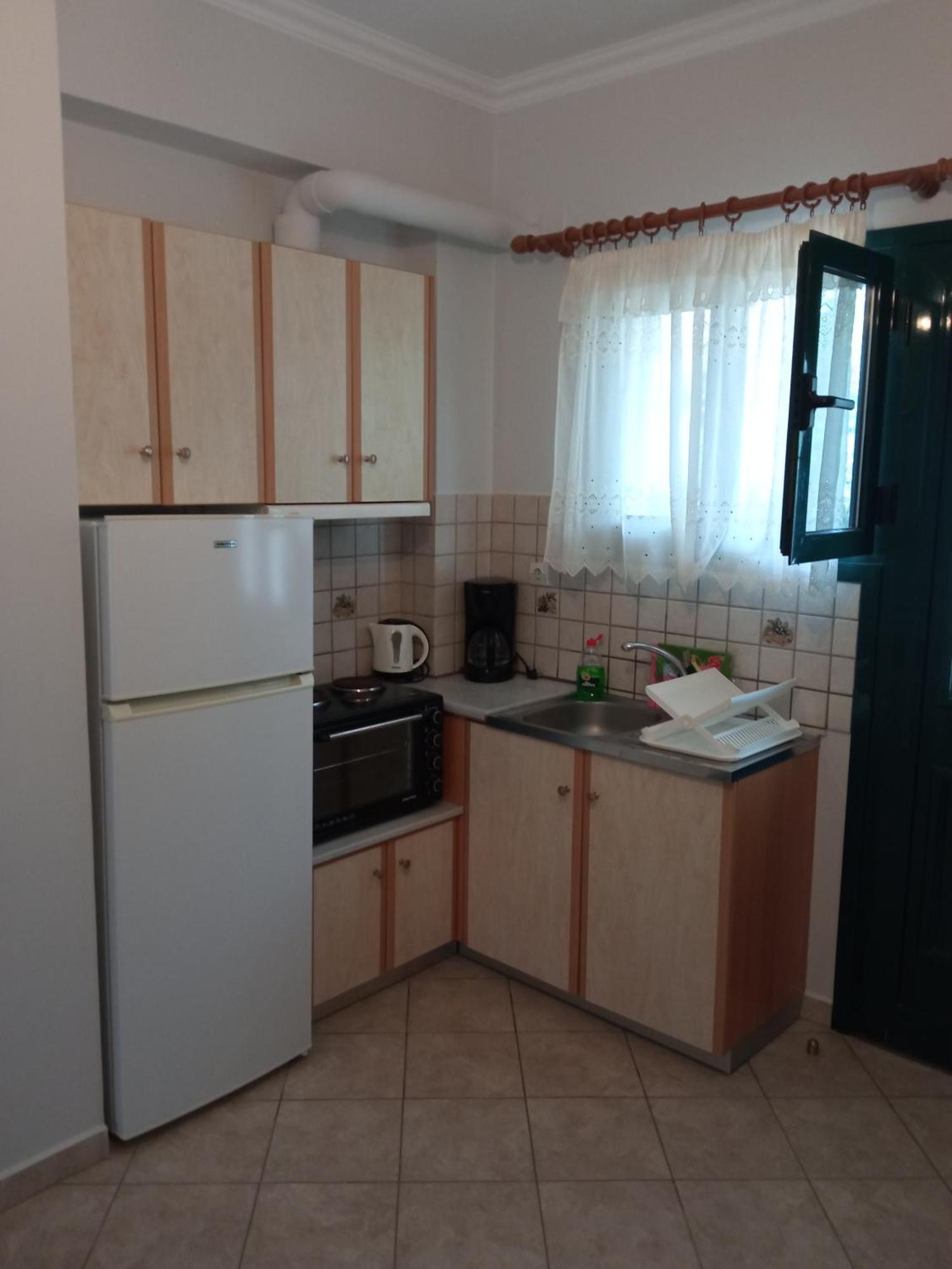 Danai Apartment Tsoukaladhes Bagian luar foto
