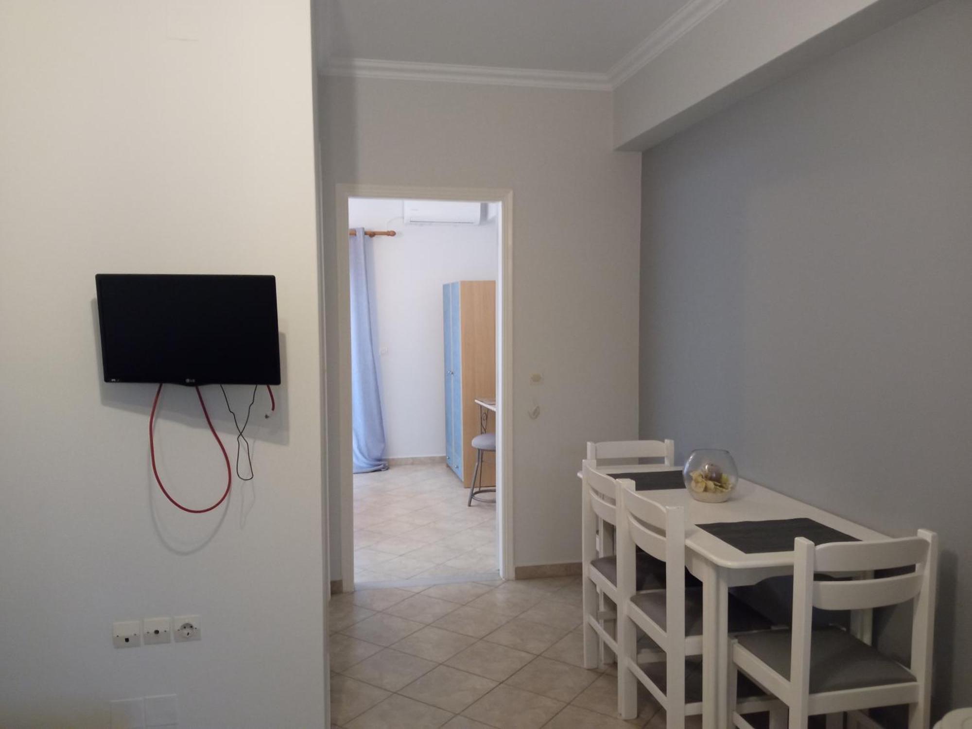 Danai Apartment Tsoukaladhes Bagian luar foto